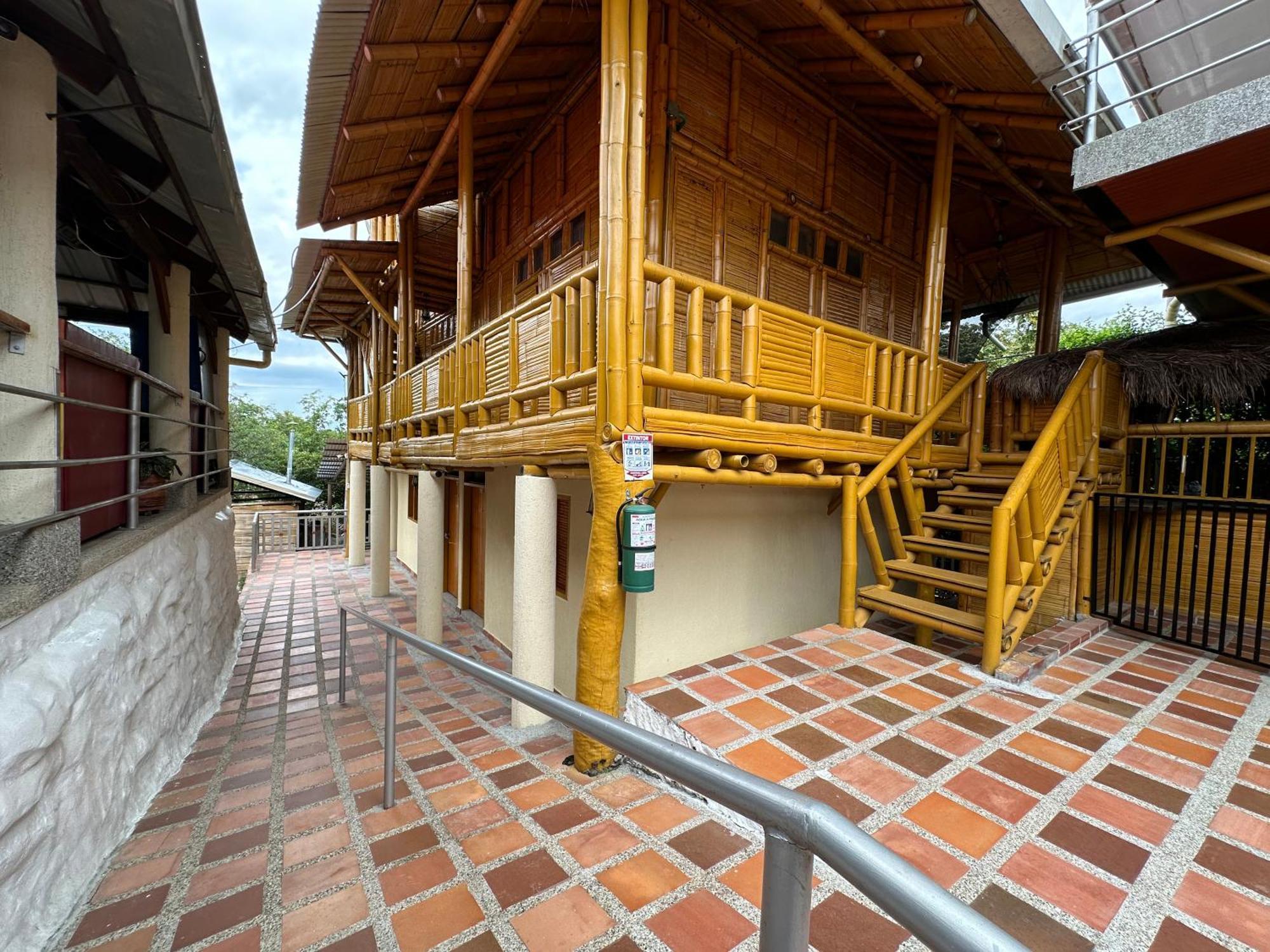 Hv Sueno Real Tatacoa Hotel Villavieja Exterior photo