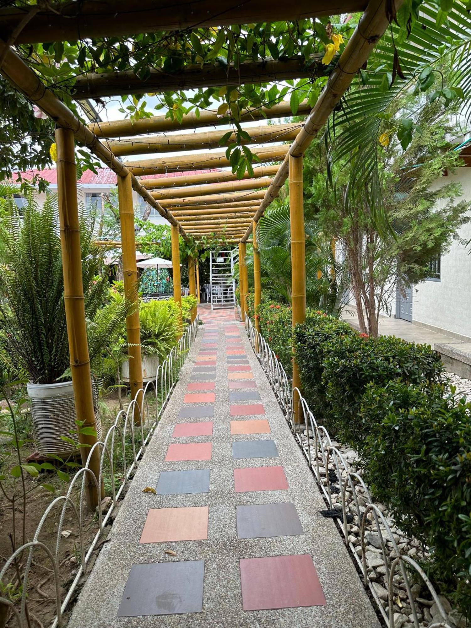 Hv Sueno Real Tatacoa Hotel Villavieja Exterior photo